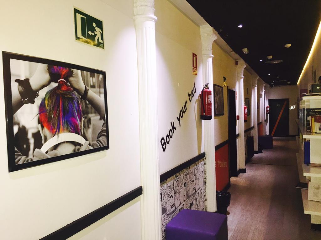 Hostels Meetingpoint Madrid Eksteriør billede